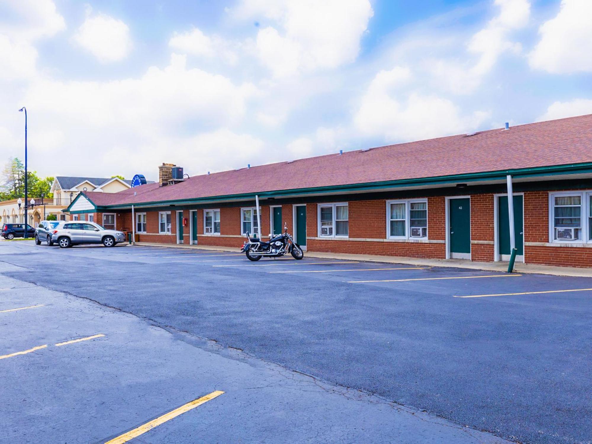 Manor Motel By Oyo Near Oak Brook Chicago Westchester Hillside Exterior foto